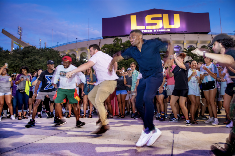 Students Dancing at Welcome Week