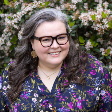 rachel aker headshot