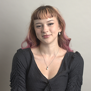 Priya Hildebrand Priya Hildebrand image